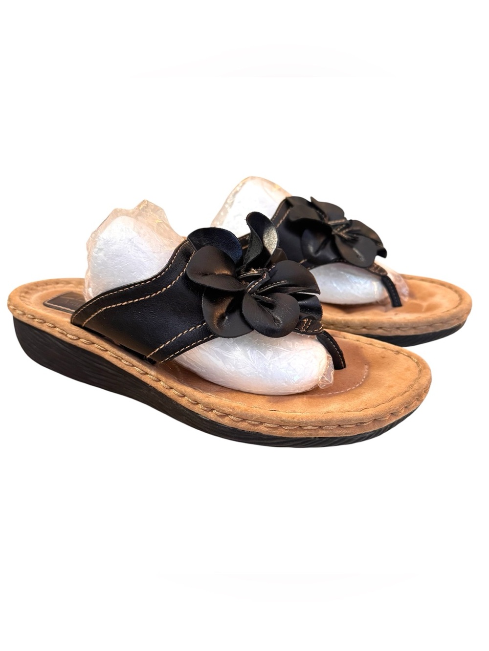 Clarks Artisan Sandals Size 9 M Black / Tan